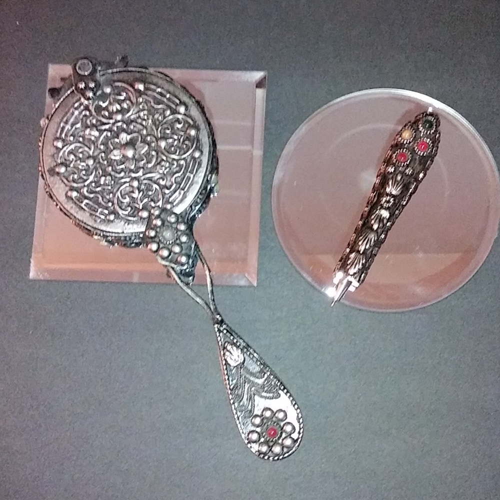 4 piece mirror and pen set